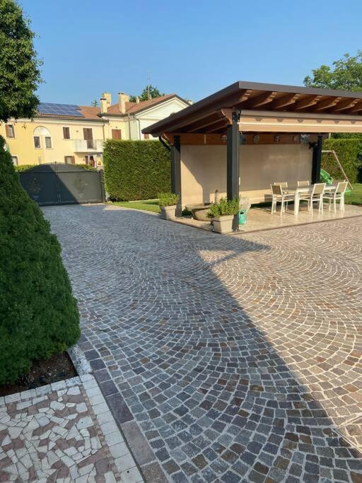 Villa La Casa Di M : D M. à Breda di Piave Extérieur photo
